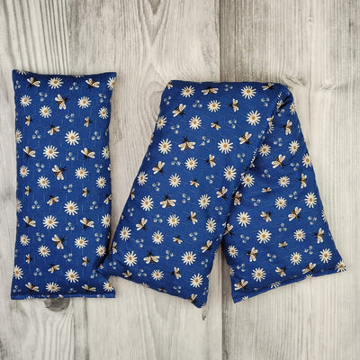 Cherry Pit Heating Pad - Daisies & Bees Dark Blue - Cherry Pit Crafts