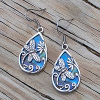 Dragonfly & Faux Shell Earrings & Necklace