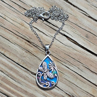 Dragonfly & Faux Shell Earrings & Necklace