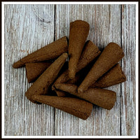 Cherry Pit Crafts Oakmoss Sage Incense cones, a sensual unisex fragrance with woodsy tones. Natural ingredients, essential oils, resins.